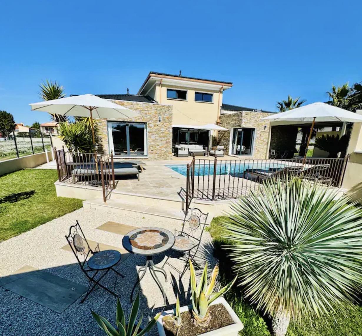 Villa Airbnb Julien & Sofien